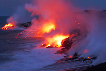 Kilauea's Lava flow reaches the Ocean - Hawaii